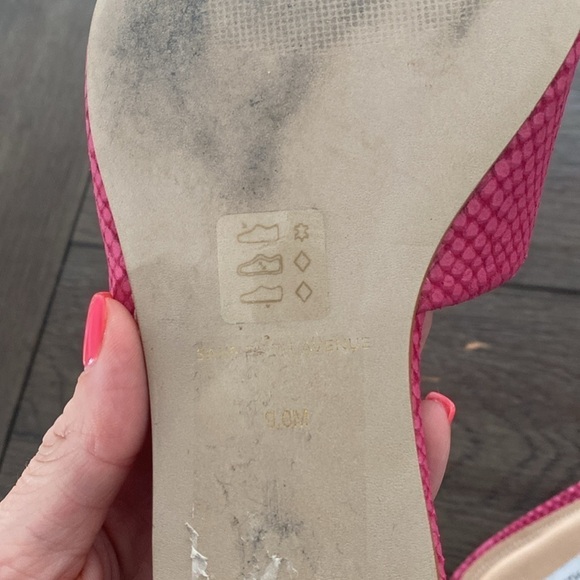 Saks 5th Avenue Bright Pink Slide Sandals | Size 9 - Picture 7 of 11